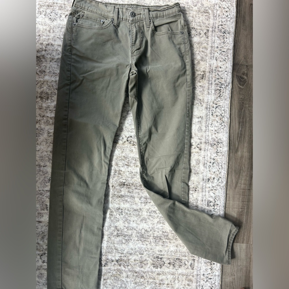Levi’s Denizen Gray Pants men’s 29x32 
like new